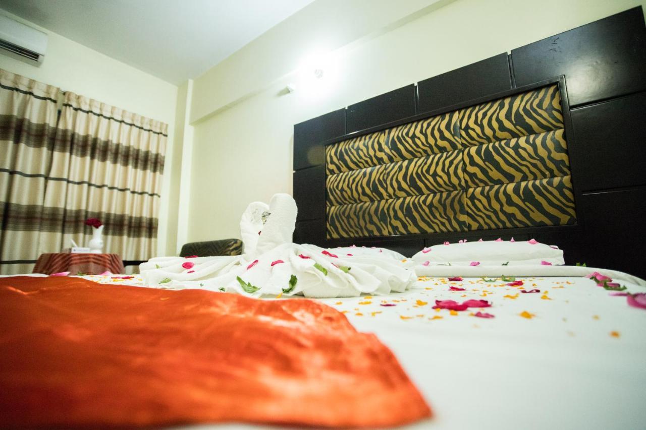 Hotel Mishuk Кокс Базар Екстериор снимка