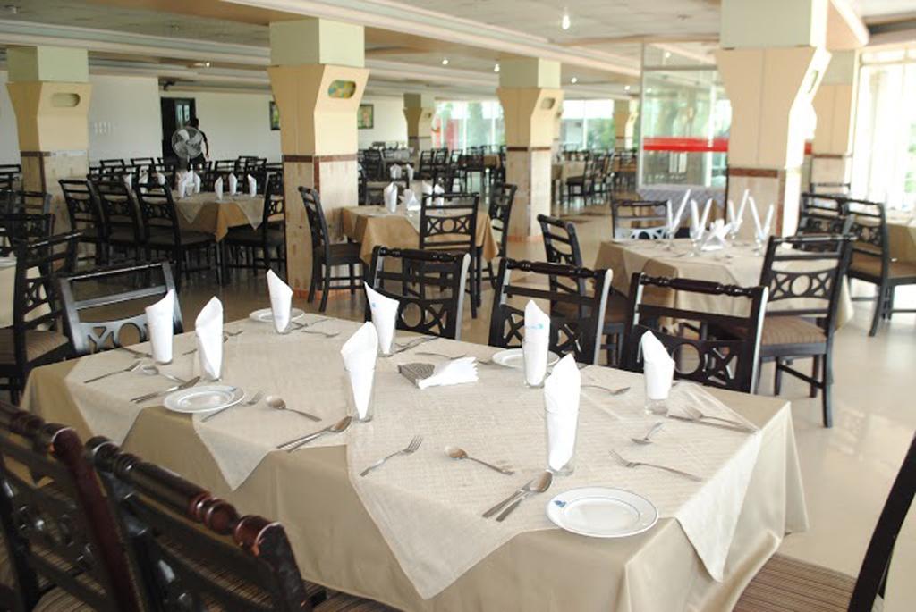Hotel Mishuk Кокс Базар Екстериор снимка